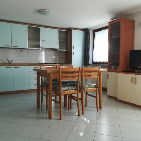 Appartamento Con Vista Chez Mary Roisan Exterior foto