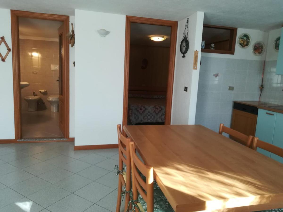 Appartamento Con Vista Chez Mary Roisan Exterior foto
